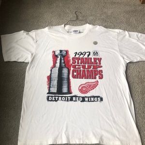 1997 Detroit Red Wings T-Shirt